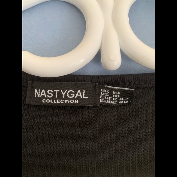 Cute Wrap Around Cropped Long Sleeve Top 🌀 - Picture 5 of 5